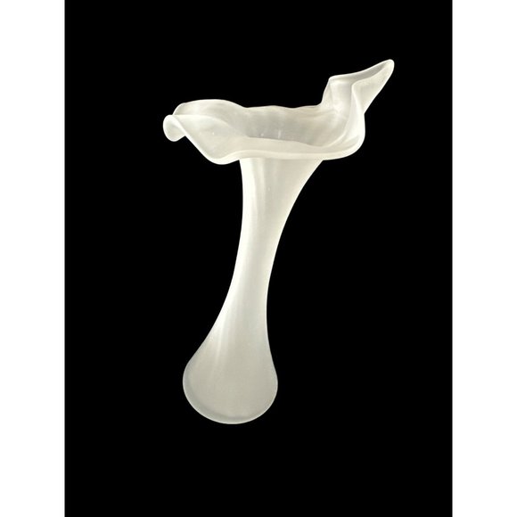 Vintage Jack in the Pulpit 9” white satin frosted vase - Picture 2 of 7